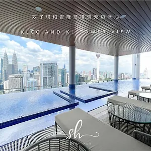 Apartment The Luxe Klcc View Sky Pool