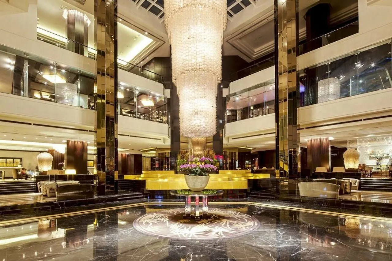 Grand Millennium Kuala Lumpur Otel 5*,